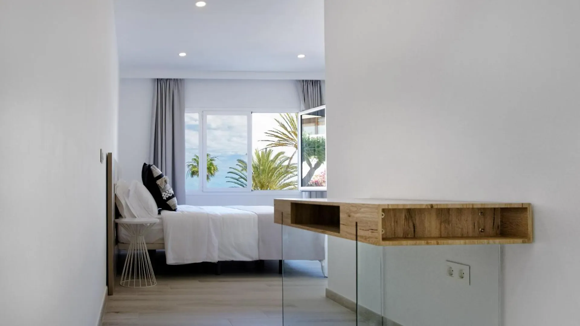 מספאלומס Deva Beach Boutique Apartments